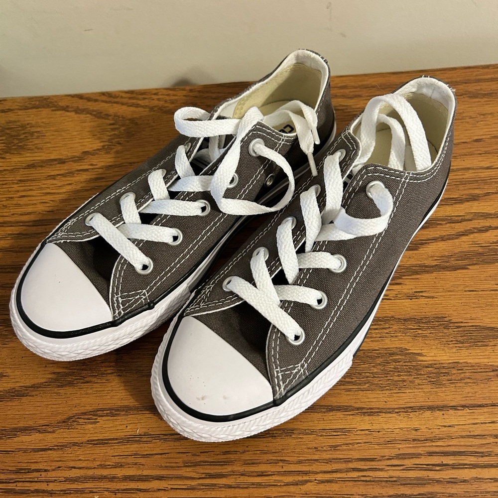 Brand New Youth Converse  All Star Charcoal Canvas Sneakers Size 1